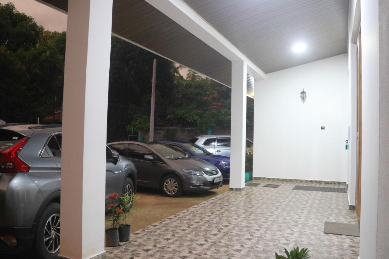 Divine Villa Anuradhapura Exterior photo