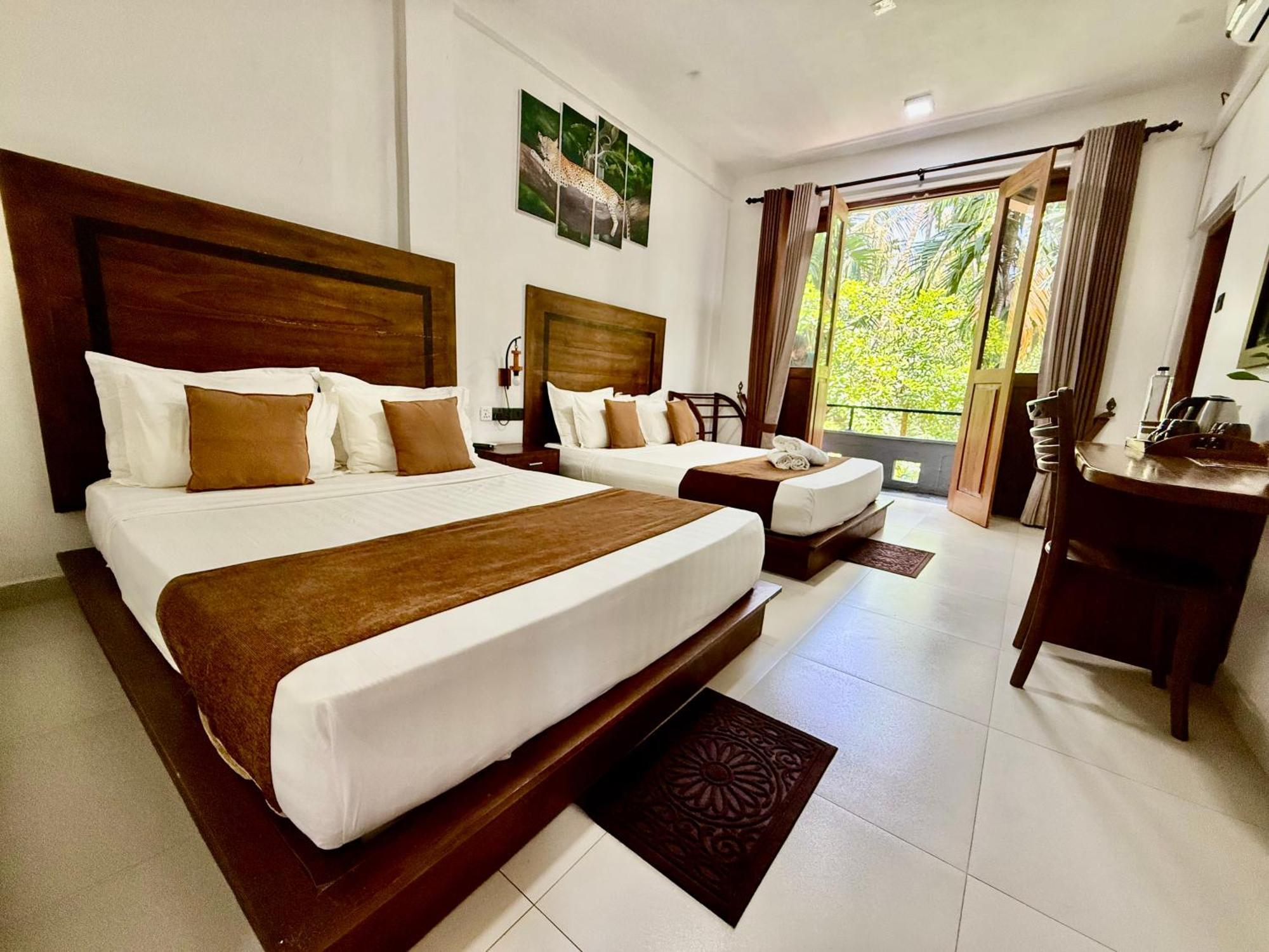 Divine Villa Anuradhapura Exterior photo