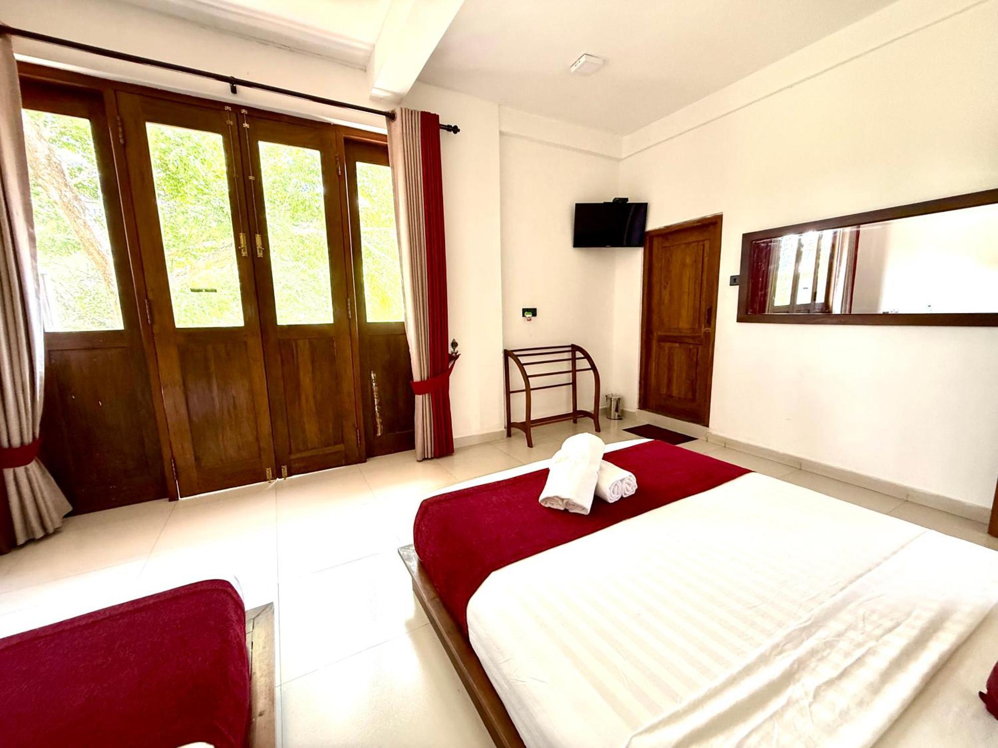 Divine Villa Anuradhapura Exterior photo